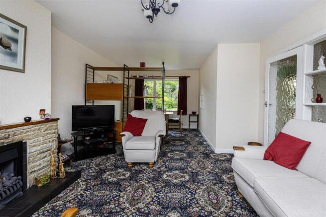 3 bed Semi-Detached for sale Image 10