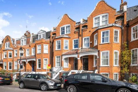 Hillside Gardens, Highgate, London, N6