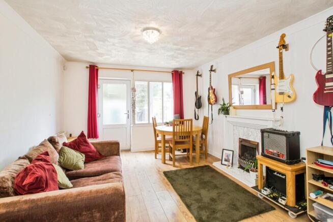2 bed Terraced for sale Image 10