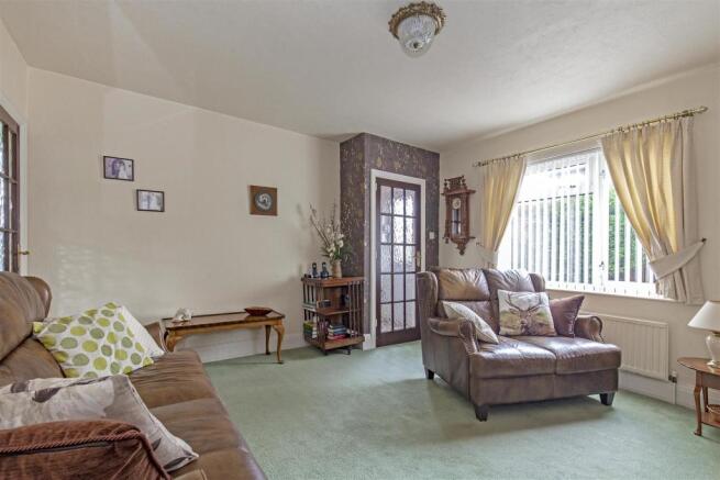 Reception Room-2.jpg