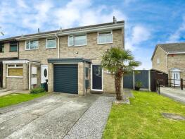 16, Coombes Way, North Common BS30 8YP