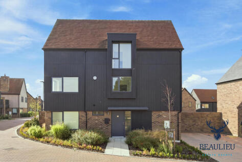 Upper Wimbush Road, Chelmsford, CM3 3