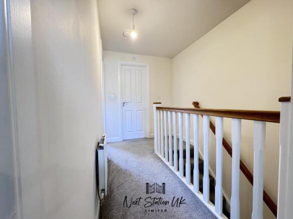 3 bed Semi-Detached for sale Image 7