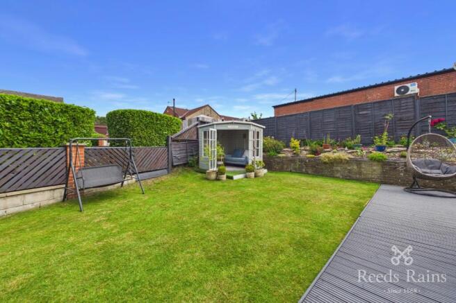 3 bed Detached for sale Image 12