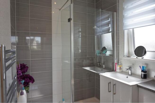 Master En-suite