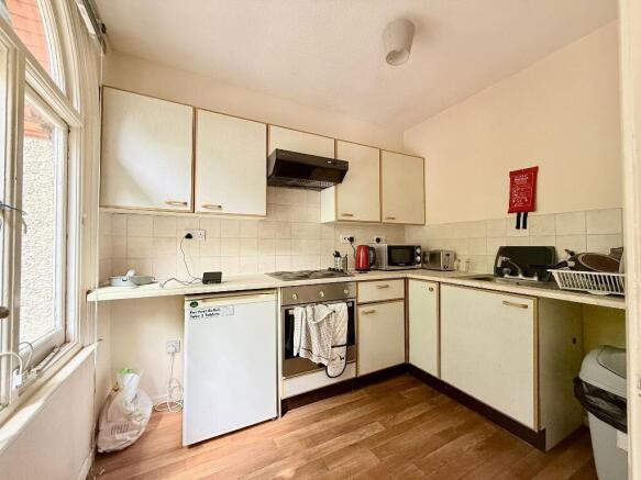 26 Studley Road, Luton, Bedfordshire, LU3 1BB photo 4