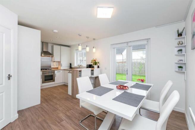 Dining/Kitchen