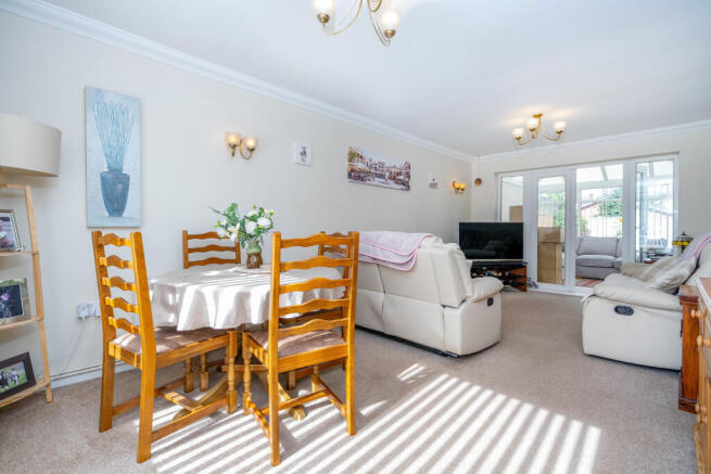 Waterton Close, Deeping St James, Peterborough, Lincolnshire, PE6  photo 4