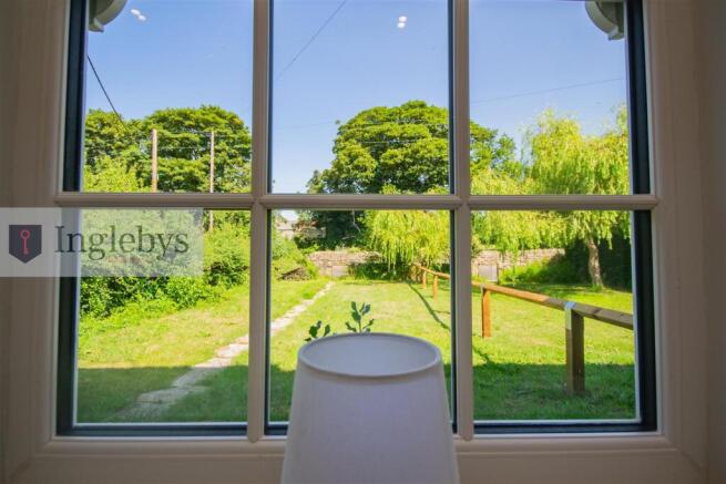 3 bed Cottage for sale Image 12