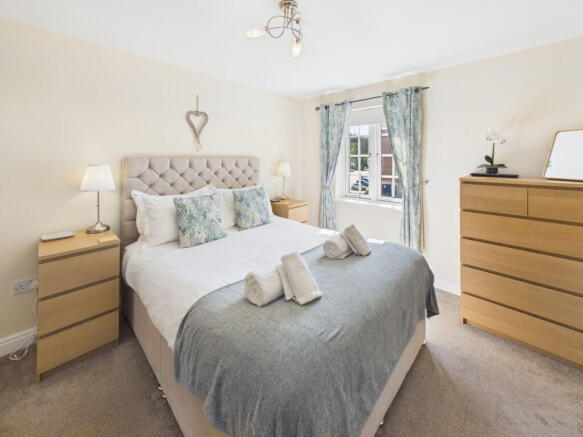 2 bed Apartment for sale Image 6