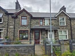 18, Park Square, Blaenau Ffestiniog LL41 3AD
