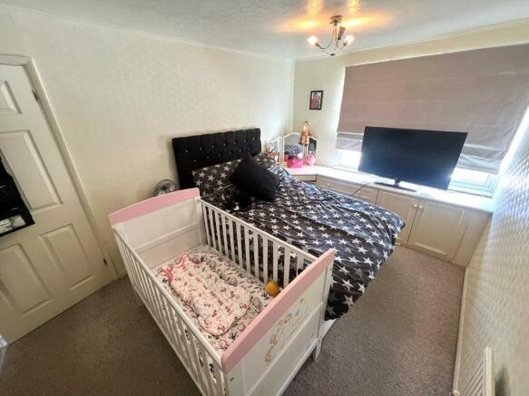 Bedroom One.jpg