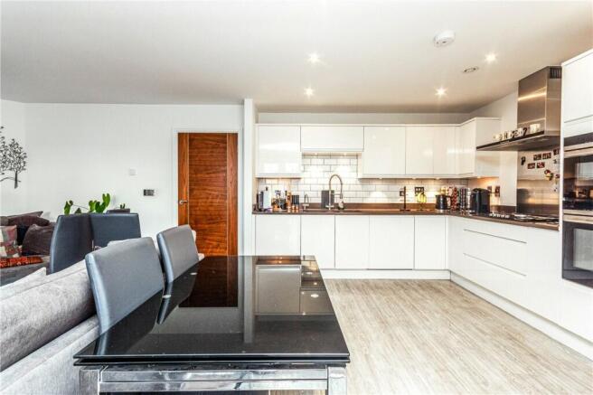 Kitchen/Dining Area