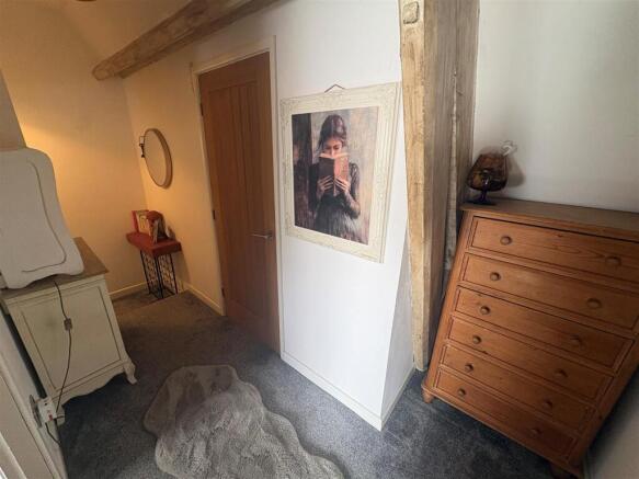 2 bed Terraced for sale Image 12
