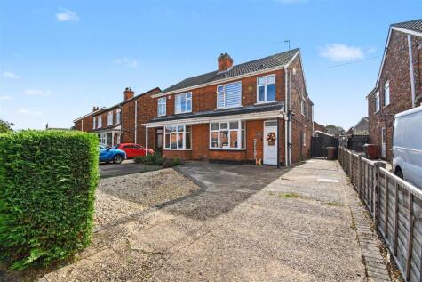 West Common Crescent, Scunthorpe