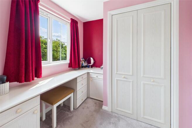 4 bed Detached for sale Image 12
