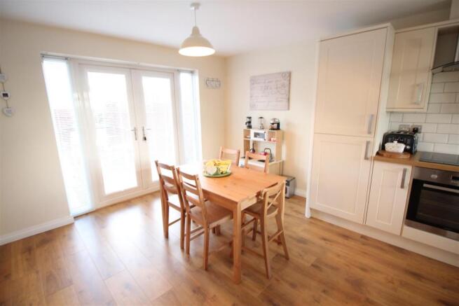 OPEN PLAN KITCHEN DI