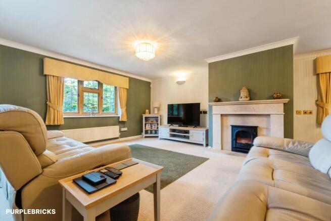 Pine Avenue, Swaffham, PE37 photo 4