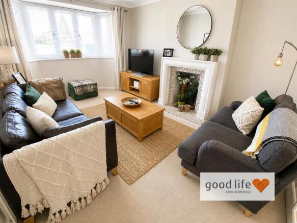 20260816_212636583_iOS8 stannington grove.jpg