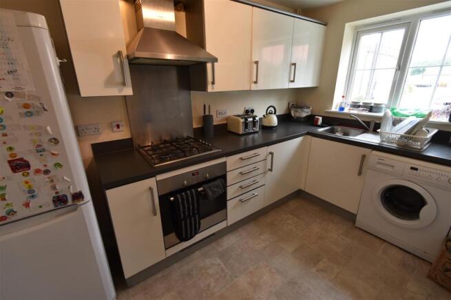 KITCHEN/BREAKFAST ROOM
