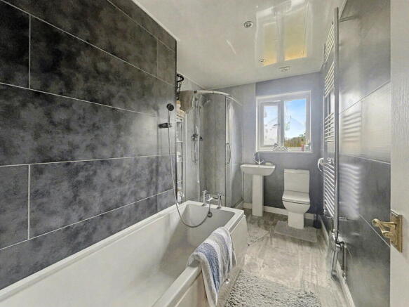 3 bed Detached Bungalow for sale Image 7