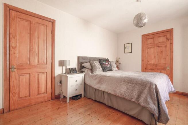 BED1(2).jpg