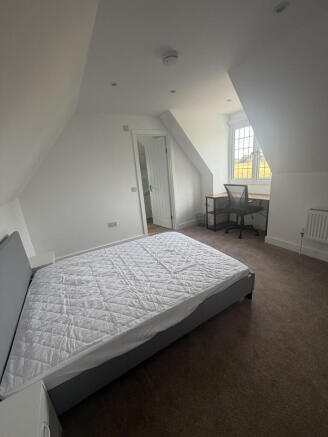 room 4 (4)