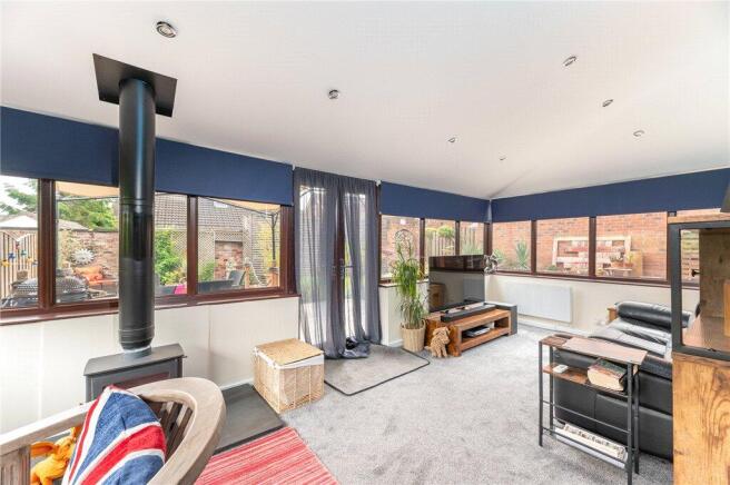 3 bed Town House for sale Image 10