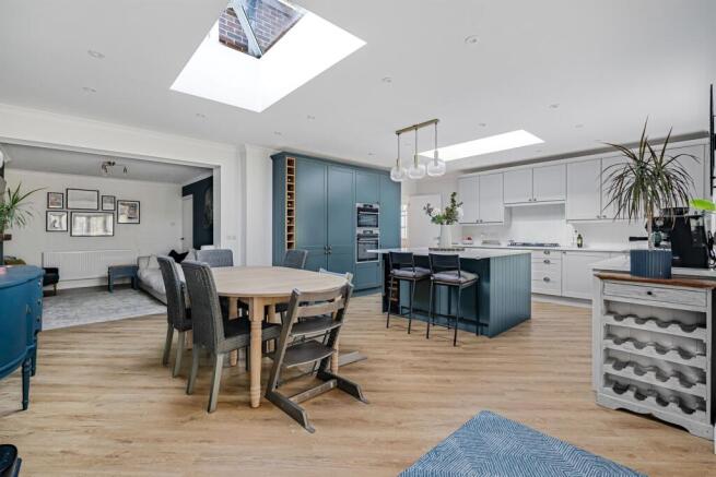 Kitchen/Dining/Famil