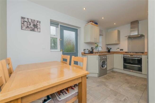 Fitted Dining Kitchen: