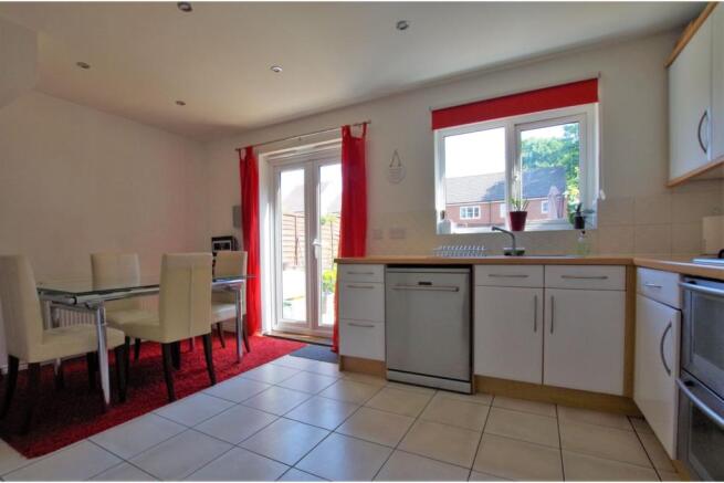 Kitchen / Breakfast