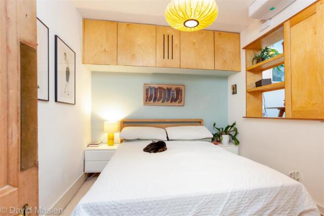 bedroom.jpg