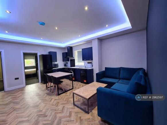 Kitchen Lounge Area