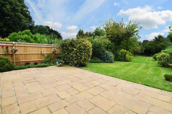 Patio & Garden 