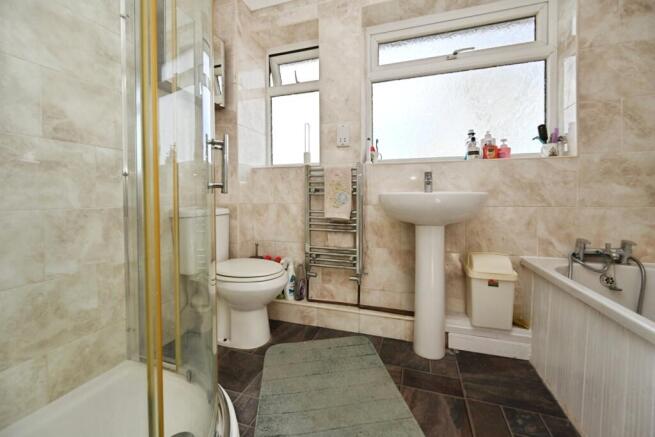 3 bed Semi-Detached for sale Image 10