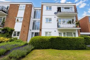 28, Hilgay Court, Hilgay, Guildford GU1 2ED