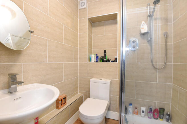 En-suite bathroom