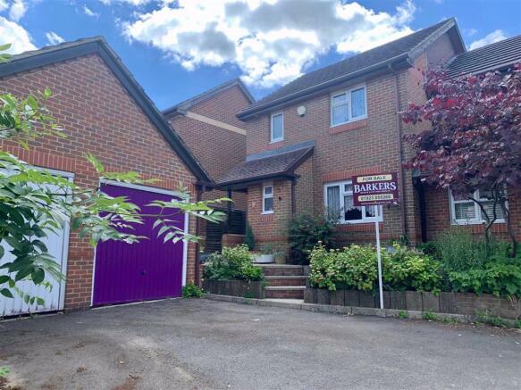 Accommodation comprises:
