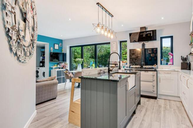 Dining Kitchen