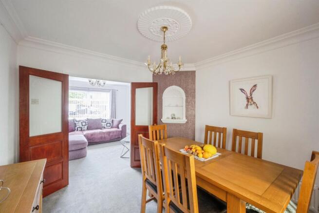 3 bed Semi-Detached for sale Image 8