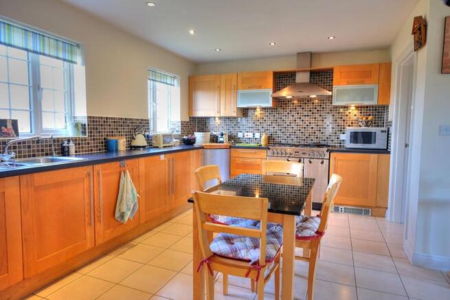 Kitchen / Diner