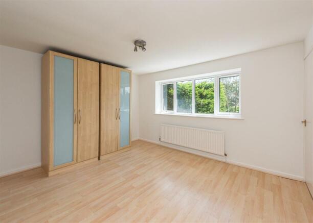 2 Royal Oak Drive-Second Bedroom Suite.jpg