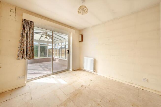 2 bed Detached Bungalow for sale Image 5