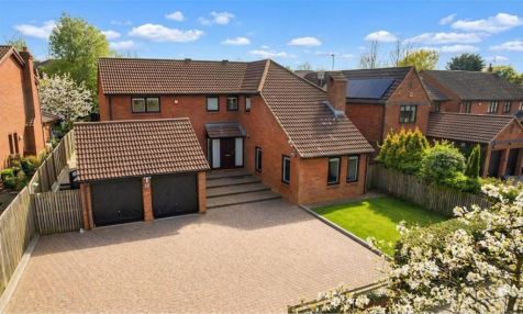 Colesbourne Drive, Downhead Park, Milton Keynes