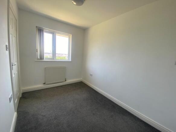 2 bed Flat to rent Image 8