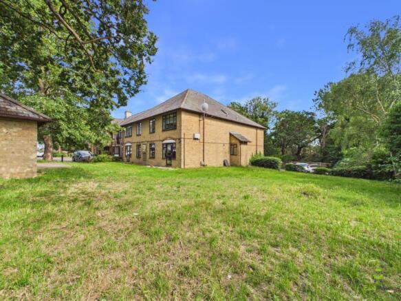 Presented by Kevin at EweMove Abbey Wood and Belve