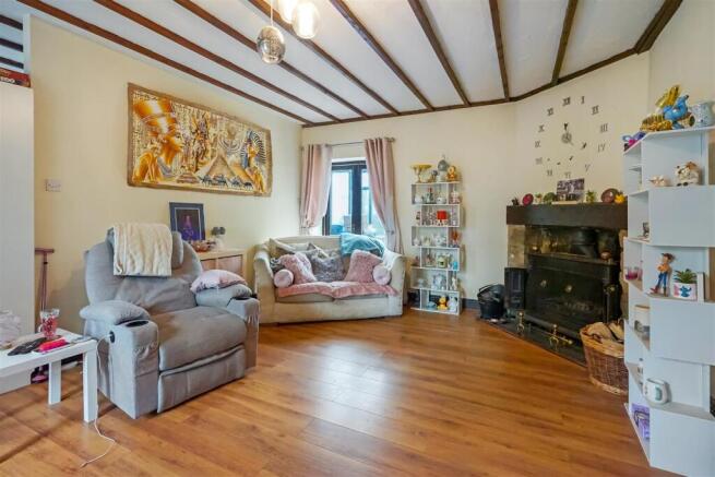 3 bed Barn Conversion for sale Image 6