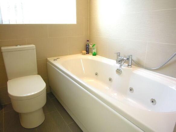 jacuzzi bath