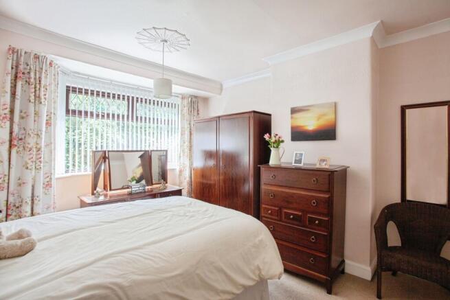 3 bed Semi-Detached for sale Image 12