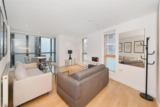 605-4-Merchant-Square (1).JPG